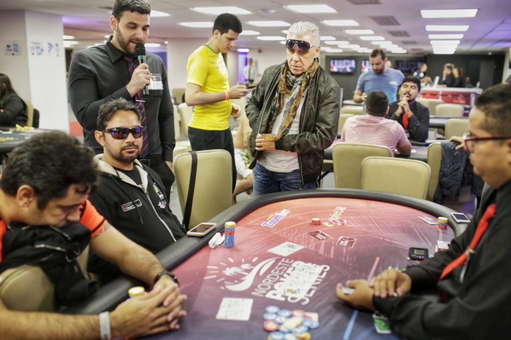 Massimo di Léo bolha do High Roller do Nordeste Poker Series