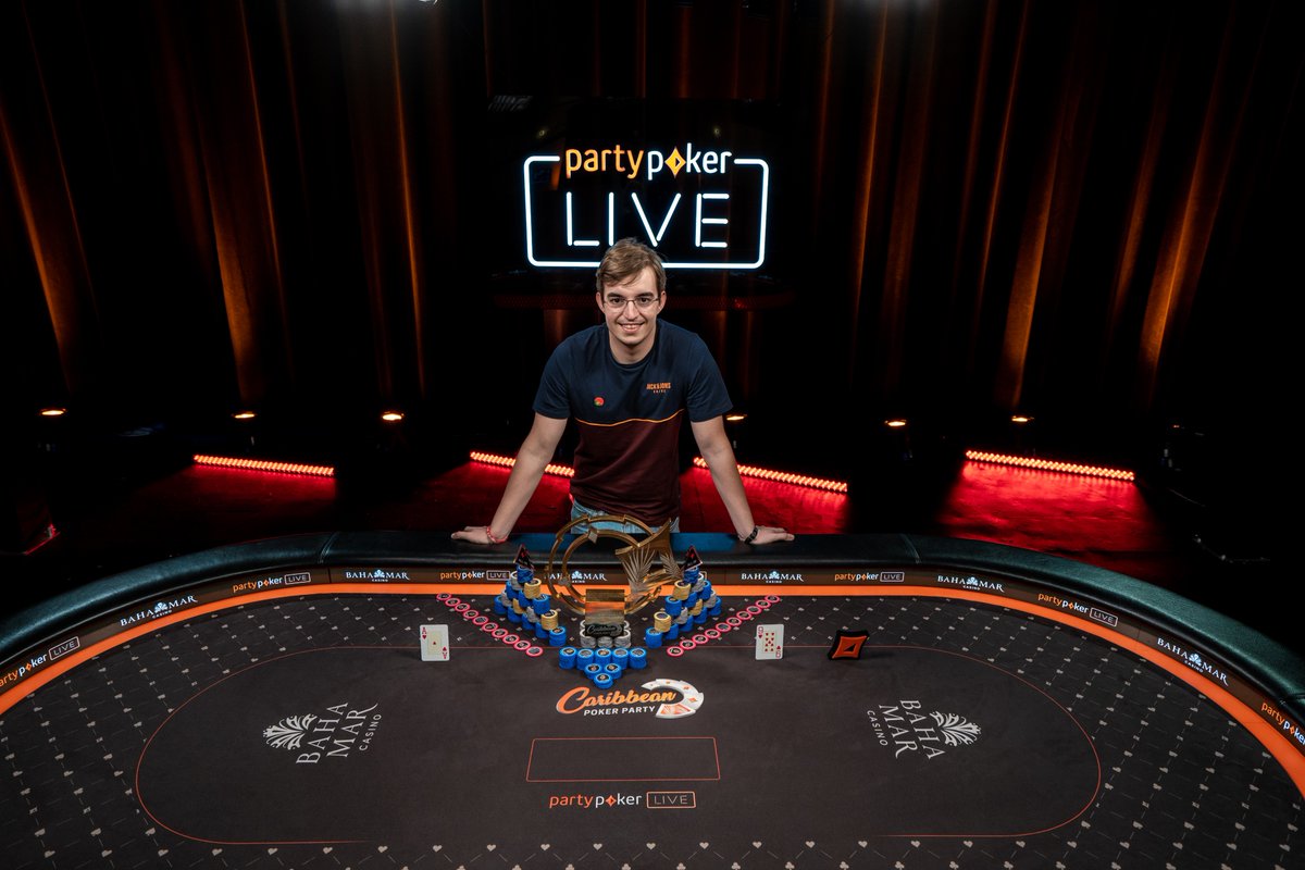 Filipe Oliveira campeão do Main Event do Caribbean Poker Party