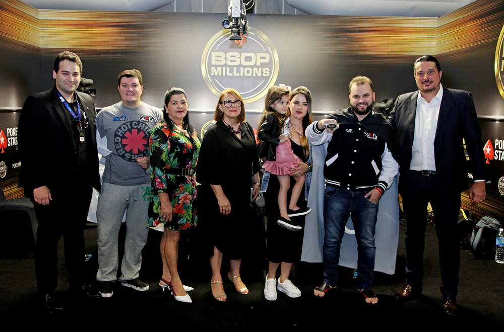 Saulo Sabioni e família - Campeão Brasileiro de Poker 2018 - BSOP Millions