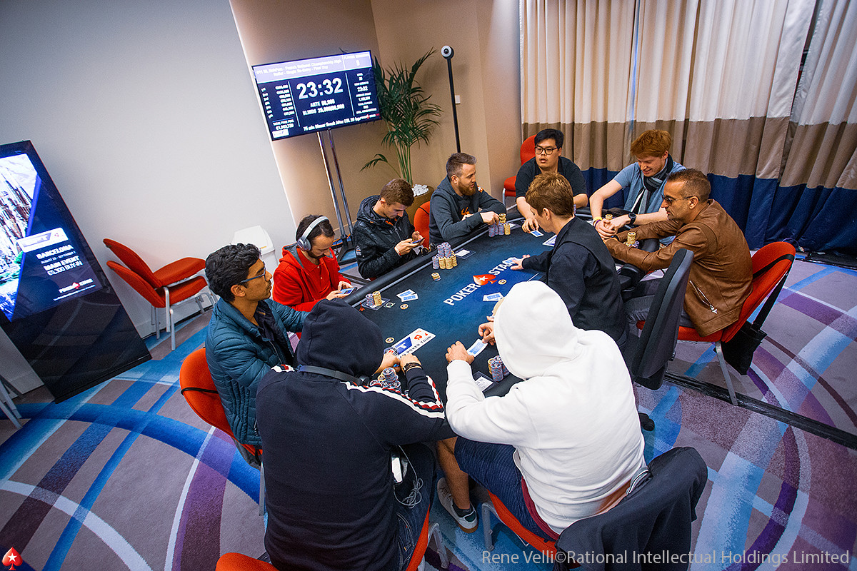 Mesa Final do French National Championship do EPT Monte Carlo