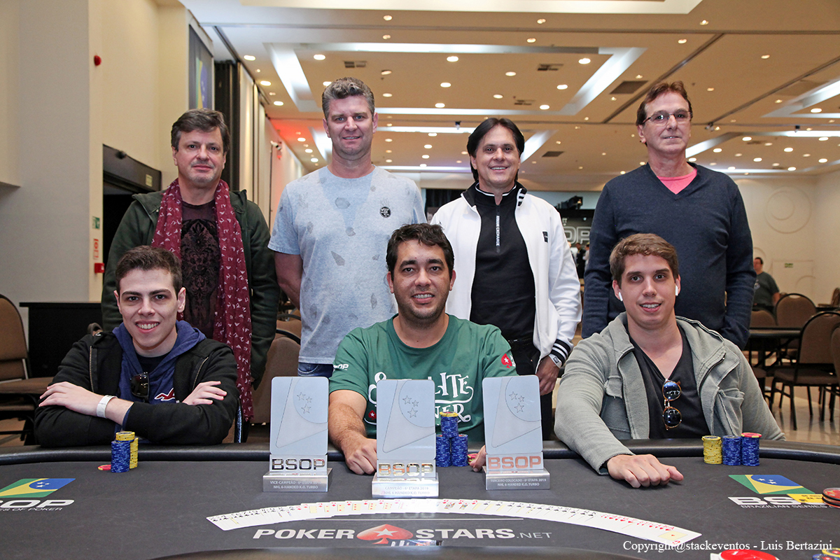 Mesa final do 6-Handed Turbo Knockout do BSOP Gramado