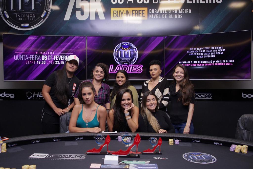 Pódio da primeira etapa da Copa All In Ladies - H2 Club Campinas