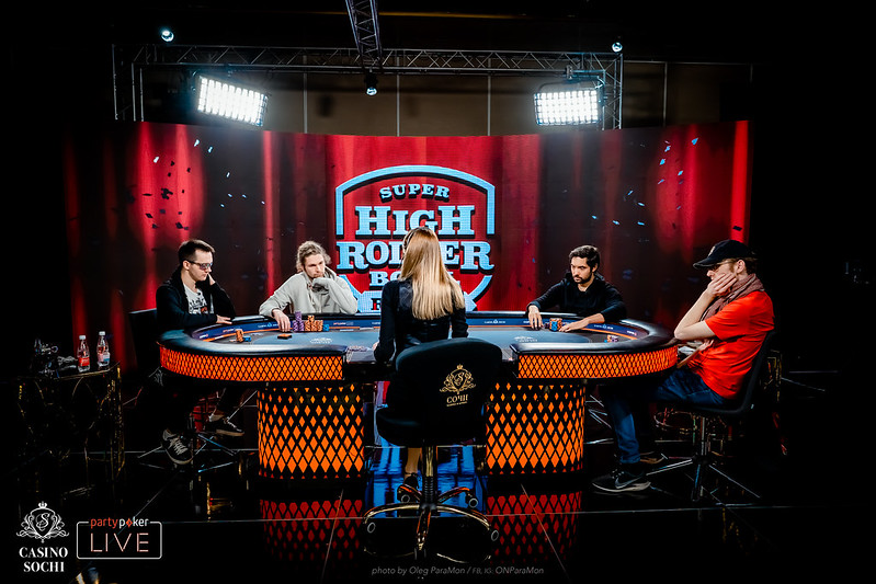 4-handed do Super High Roller Bowl Rússia