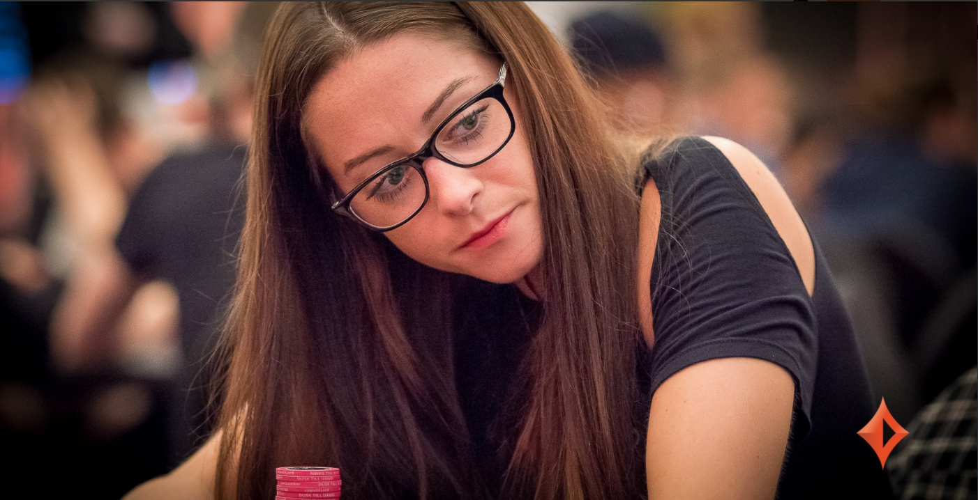 Charlie Godwin conseguiu a vaga no Super High Roller por apenas US$ 109