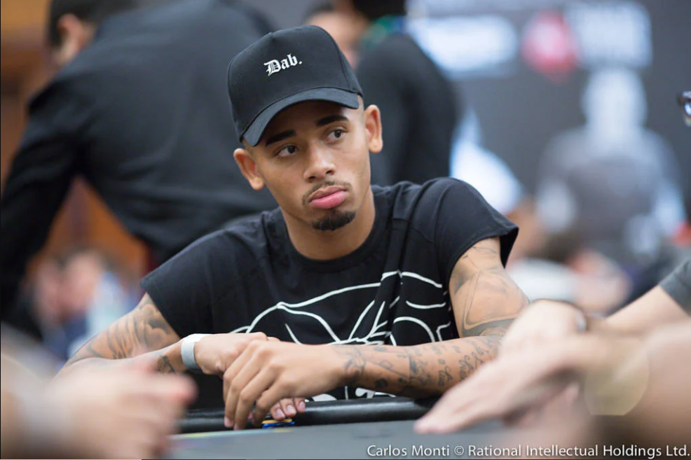 Gabriel Jesus passou a frequentar as mesas de poker