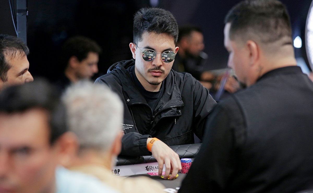 Edson Tsutsumi Jr. cravou o concorrido Sunday Million