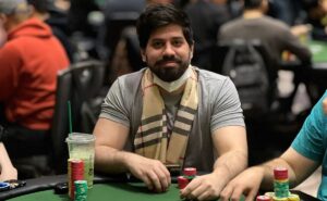 Douglas Lopes encheu o bolso no GGPoker neste domingo (4)