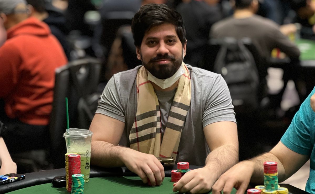 Douglas Lopes encheu o bolso no GGPoker neste domingo (4)