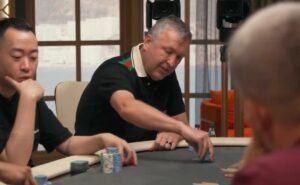 Tony G não conseguiu escapar e perdeu um pote enorme (Foto: Reprodução/X @tritonpoker)
