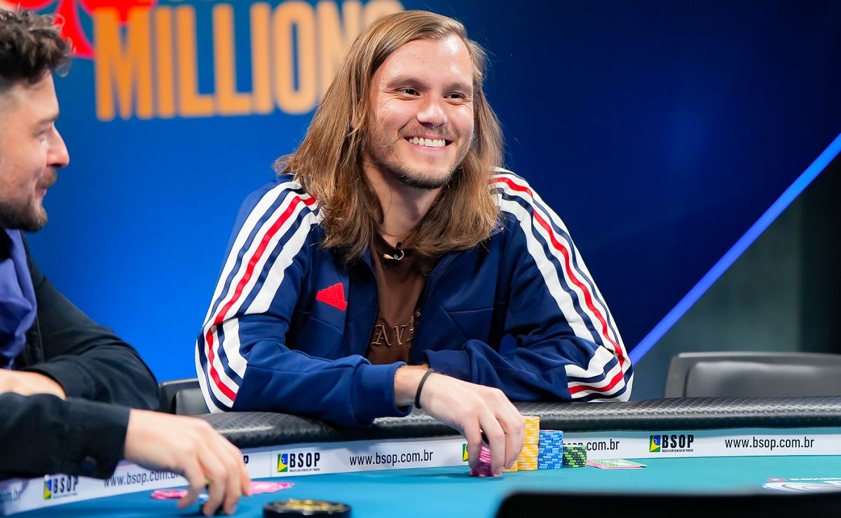 Alisson Piekazewicz segue mostrando suas habilidades nas mesas do WCOOP