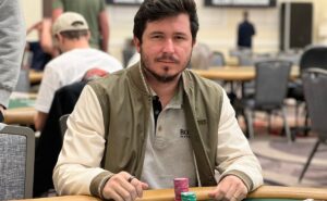 São três títulos de WCOOP na conta de Dennys Ramos