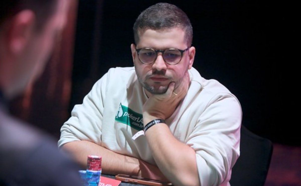 Davi Cola e mais três brasileiros estão no pelotão de elite (Foto: WSOP)
