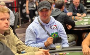 Felipe Mojave comemorou a conquista em suas redes sociais