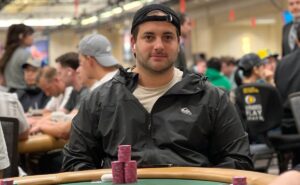 João Simão desafiou quatro jogadores no BSOP Millions