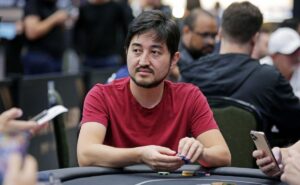 Rodrigo Seiji assumiu a ponta do chip count geral