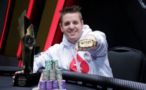 José Lesta, campeão do Main Event do BSOP Millions