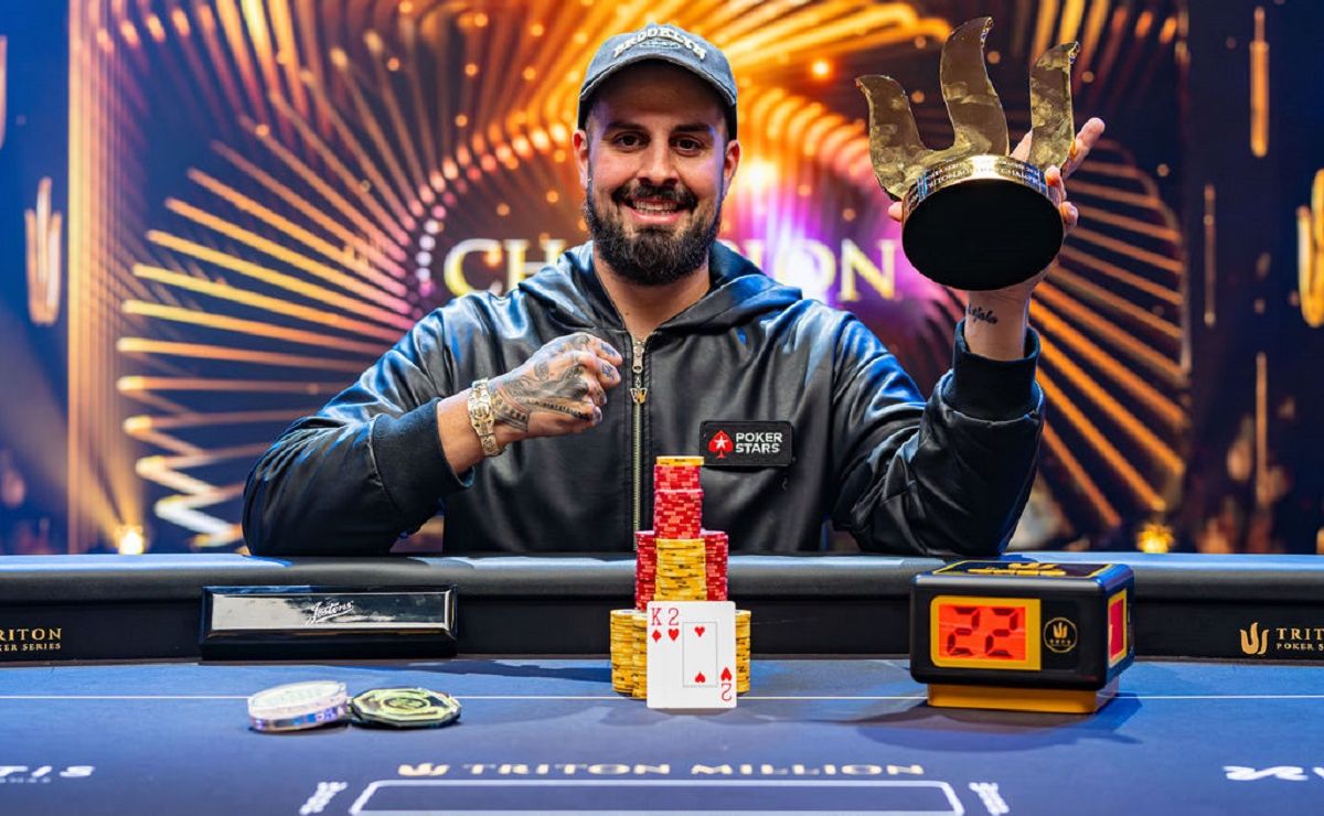 Alejandro Lococo fez história nessa segunda-feira na WSOP Paradise (Foto: Joe Giron/Triton Poker)