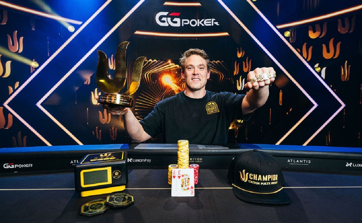 Alex Foxen ultrapassou a marca de US$ 40 milhões em prêmios (Foto: Joe Giron/Triton Poker)