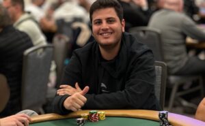 Marcelo Aziz passou com o terceiro maior stack geral