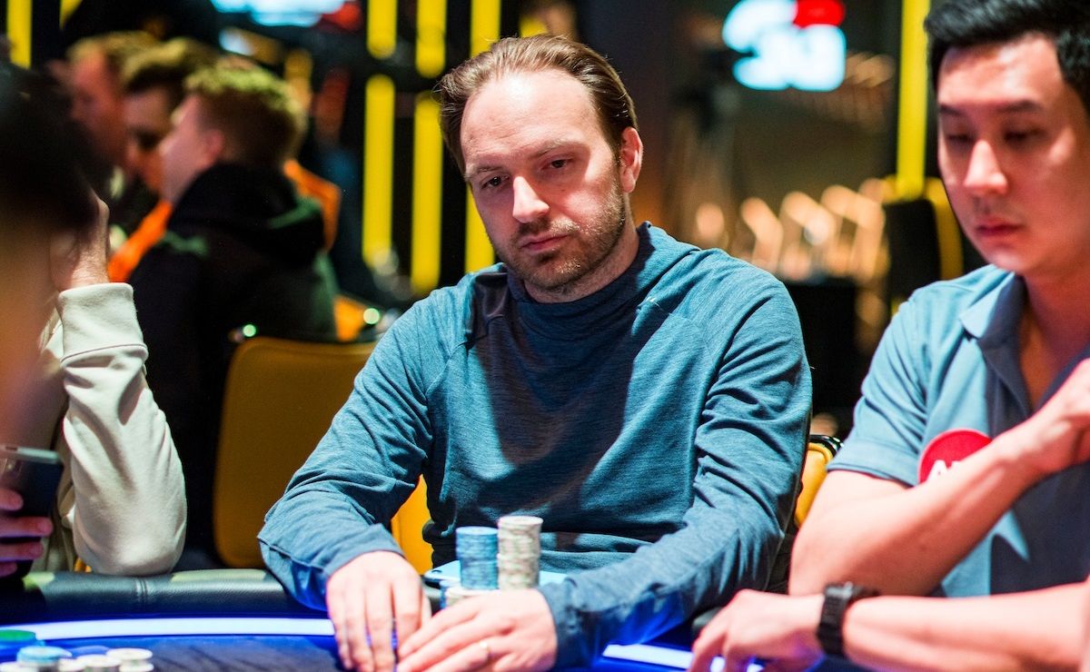Mike Watson agora é tricampeão do GGMillion$ (Foto: Joe Giron/Triton Poker)