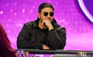 João Simão faturou seis dígitos no Evento #3 (Foto: PokerGO)