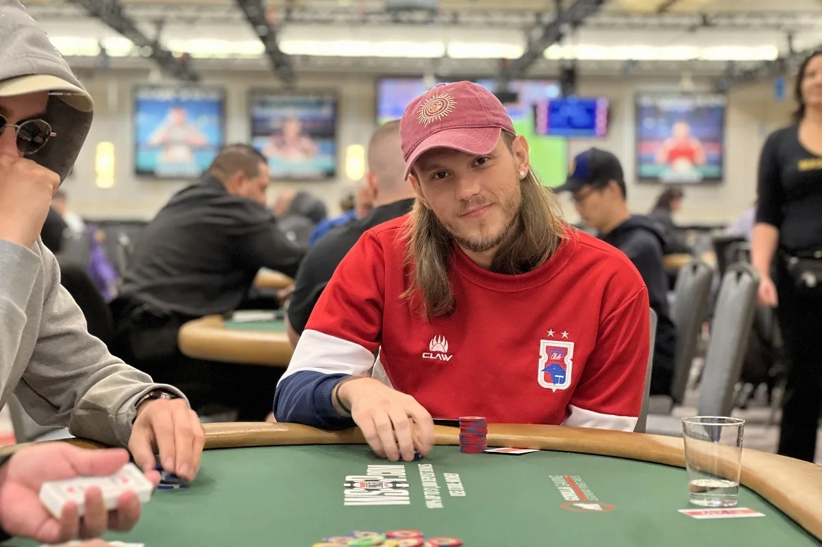 Alisson Piekazewicz forra com bounties e crava 107-High do WCOOP