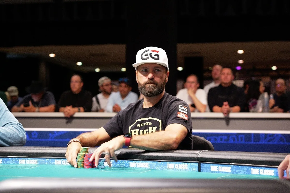 Negreanu vai de CL à queda relâmpago na FT do GGMillion$ PLO da WSOP Online