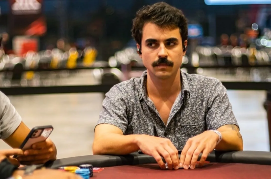 Gustavo Biguethi lidera resultados brasileiros nos paralelos da WSOP Online