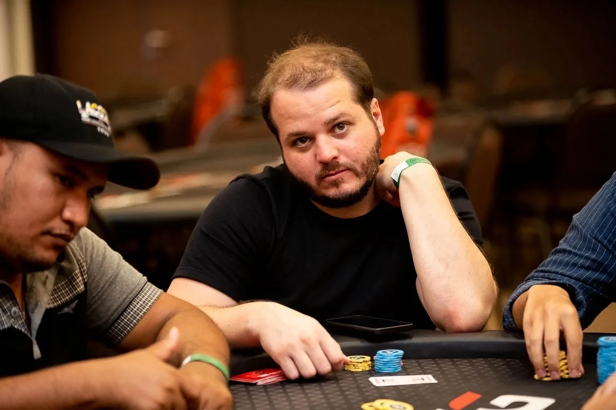 Luciano Hollanda forra alto ao vencer 179-High da OSS no ACR Poker