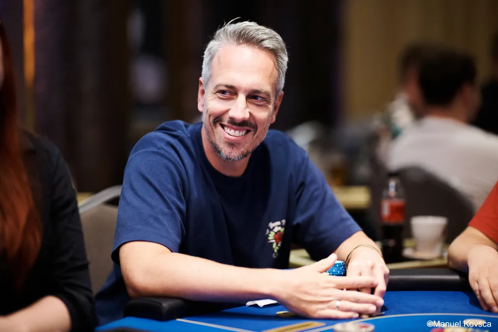 Lex Veldhuis escapa de super cooler em mesa final da GGPoker: “essa mão foi insana”