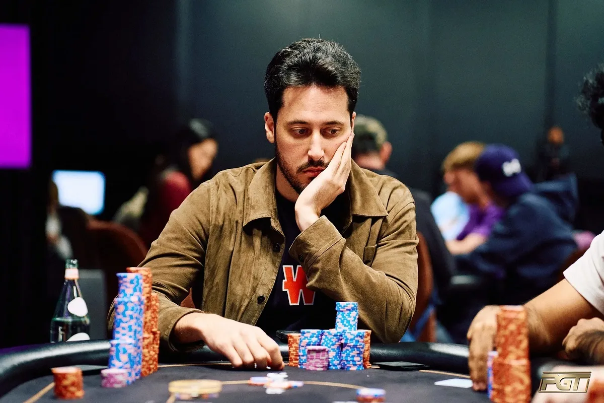 Duas bolhas em três torneios: a sina de Adrian Mateos no Poker Masters