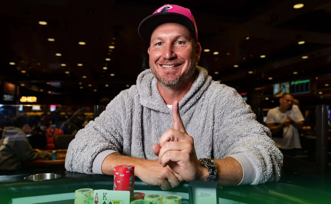 Robert Gianquitti quebra jejum de 20 anos com título de M.E. na WSOP Circuit